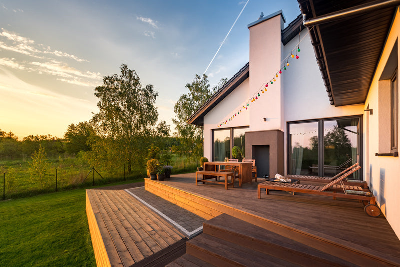 Comment Construire une Terrasse en Bois Dans Votre Jardin Pour SEULEMENT 500€ !
