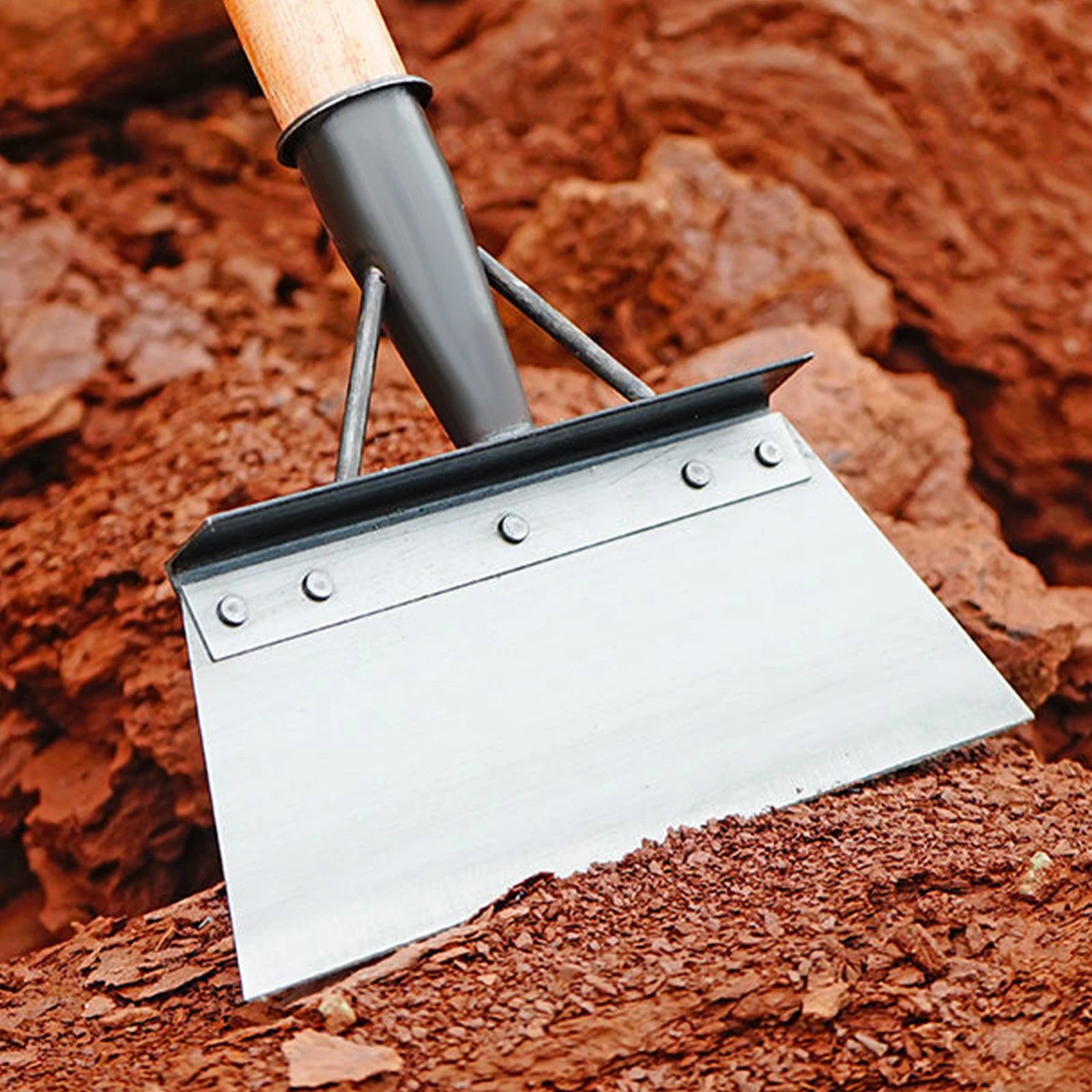 Pelle de Jardin Désherbante Révolutionnaire